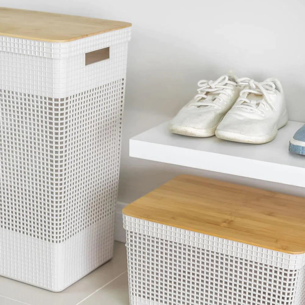 CESTA DE ROPA GRID CON TAPA DE BAMBÚ 49 L