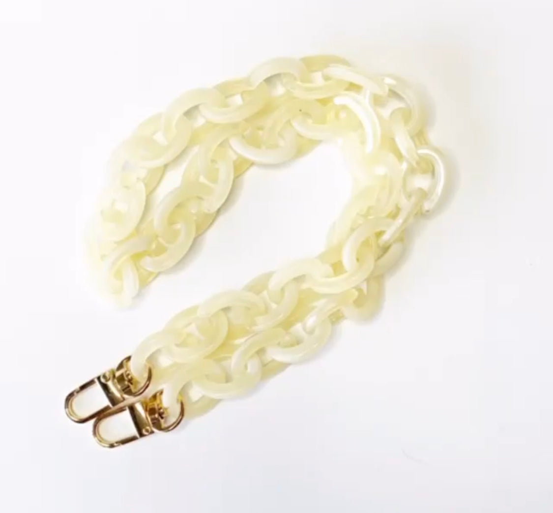 Cadena Strap blanco Nacarado